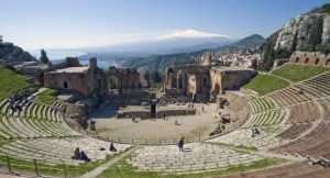 ancient-theater-of-taormina-taormina-sicily-italy_main